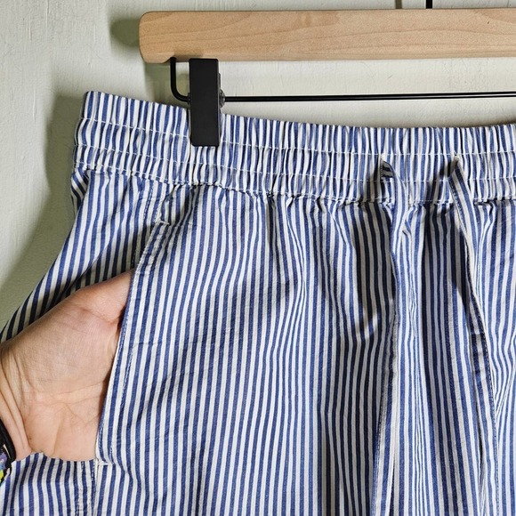 Free‎ Assembly Seamed Midi Skirt L Blue White Stripe Elastic Waist - Picture 4 of 8